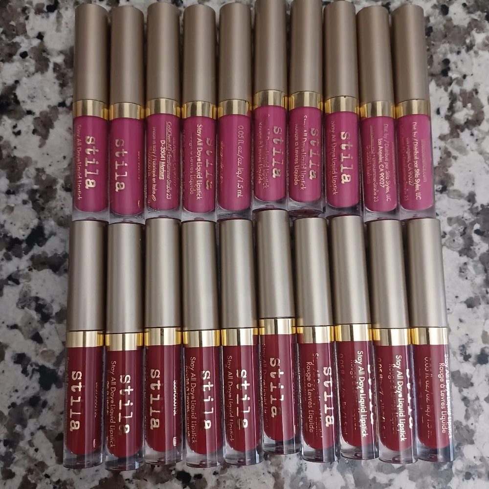 STILA LISPTICK BUNDLE 20 PC - Picture 1 of 2